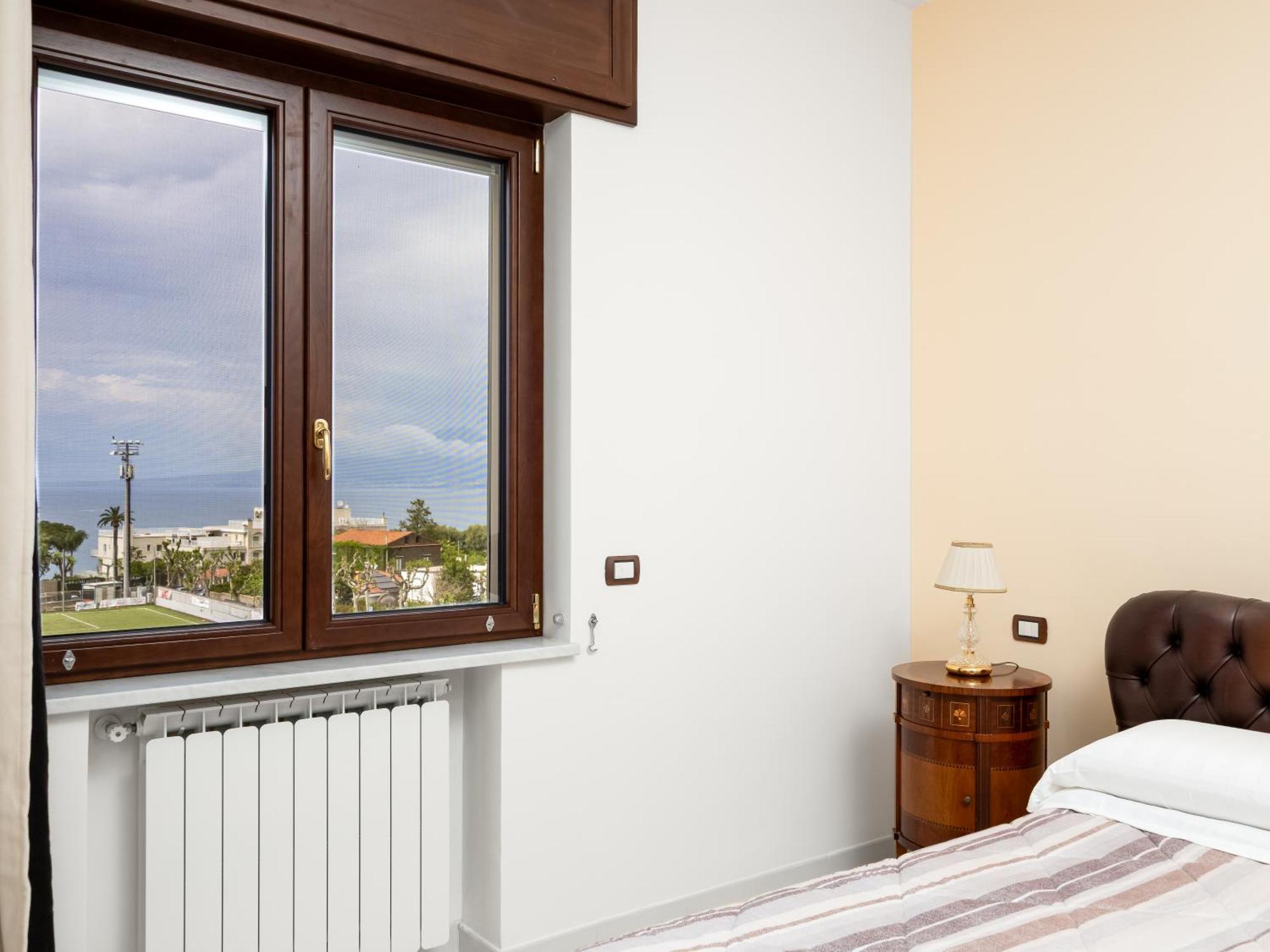 Residenza Le Sirene City Center Sorrento Bagian luar foto