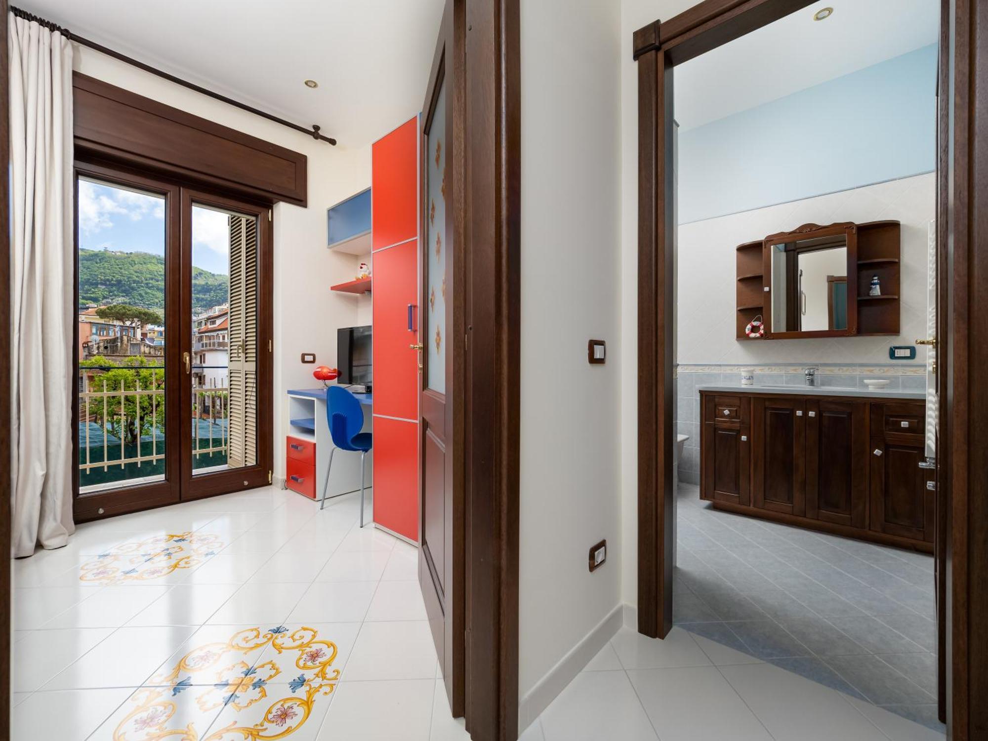 Residenza Le Sirene City Center Sorrento Bagian luar foto