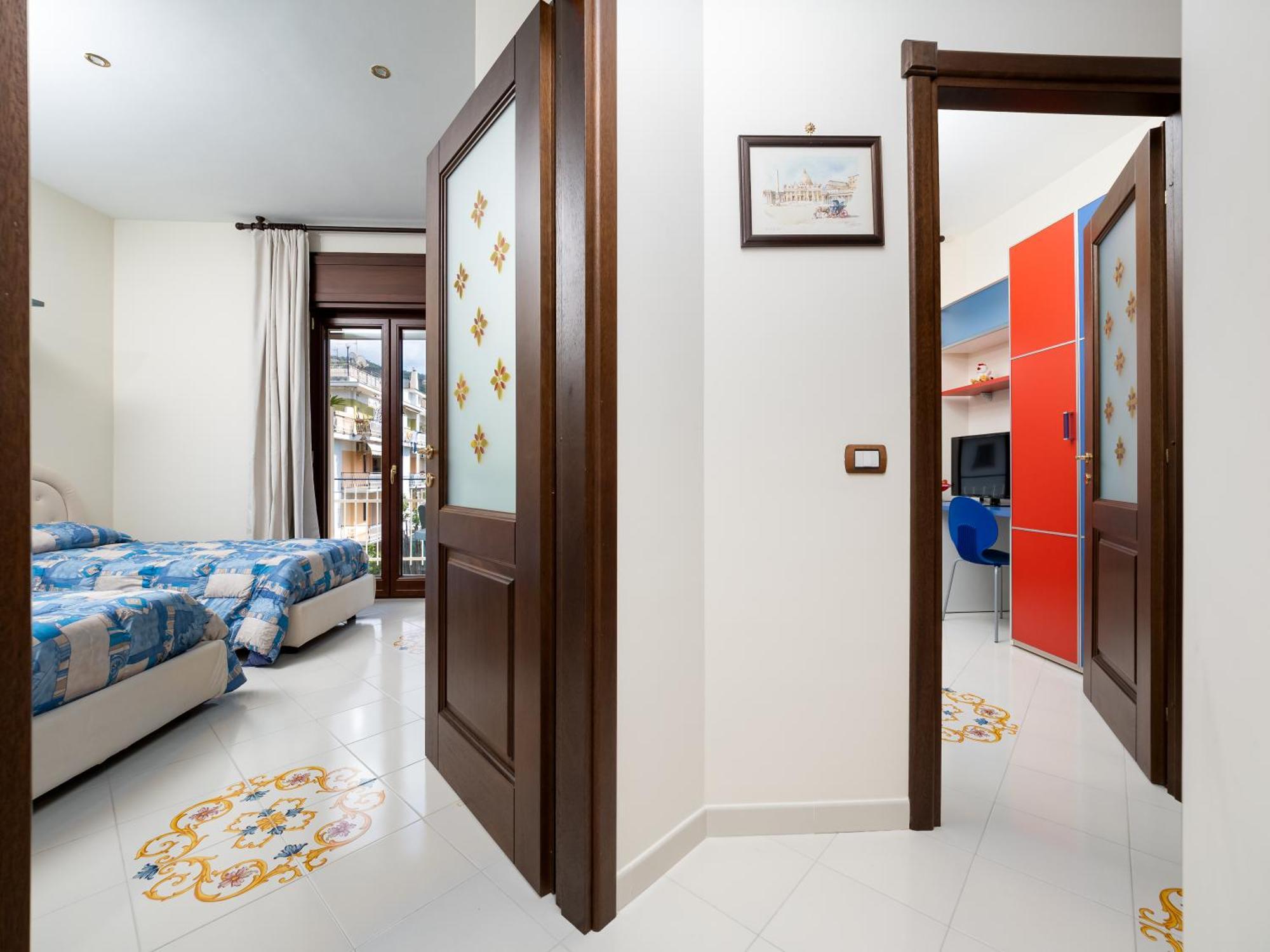 Residenza Le Sirene City Center Sorrento Bagian luar foto